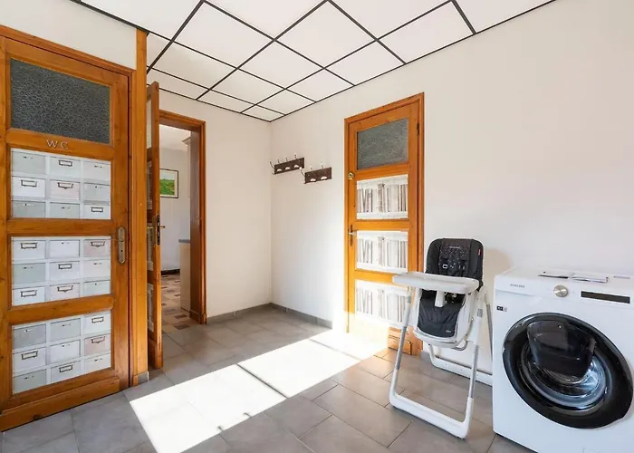 Holiday home Les Aub Pines In With Garden *