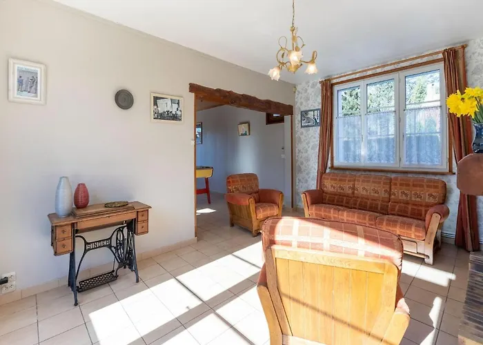 Holiday home Les Aub Pines In With Garden Wimille